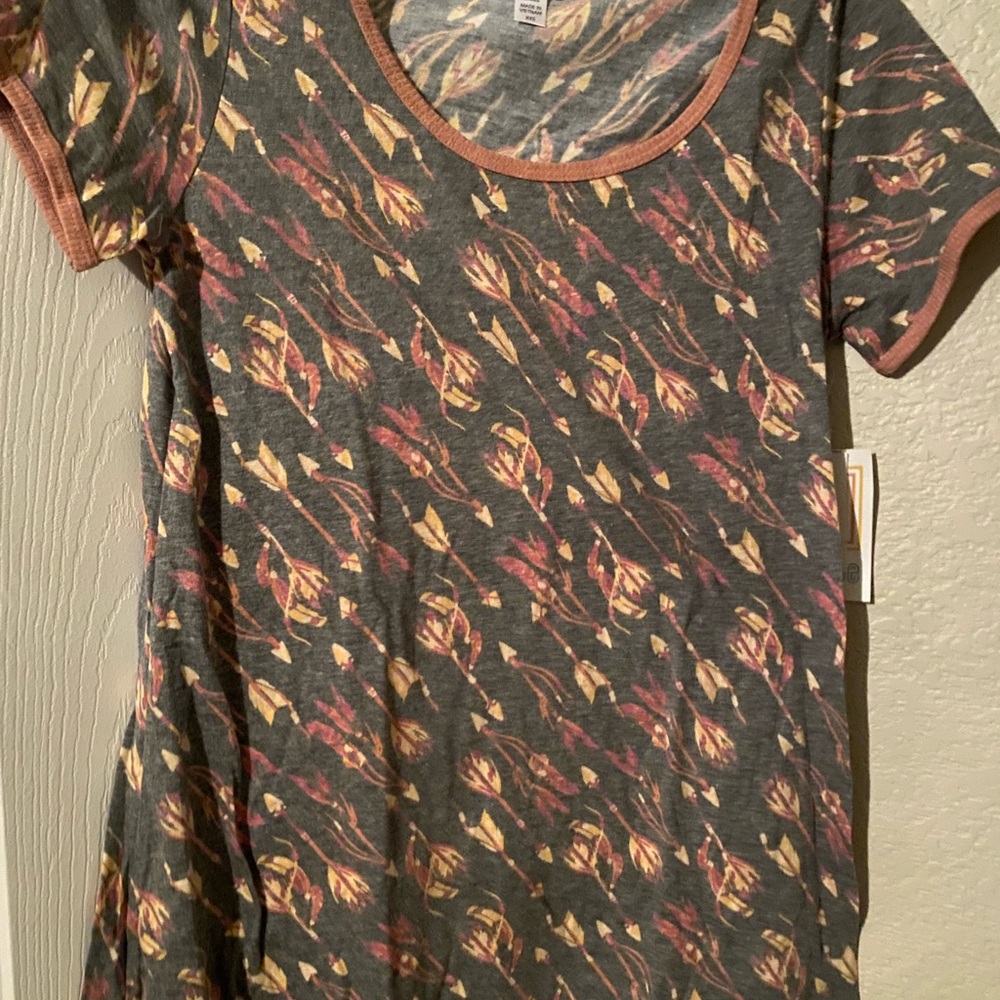 Lularoe xxs classic t arrows nwt